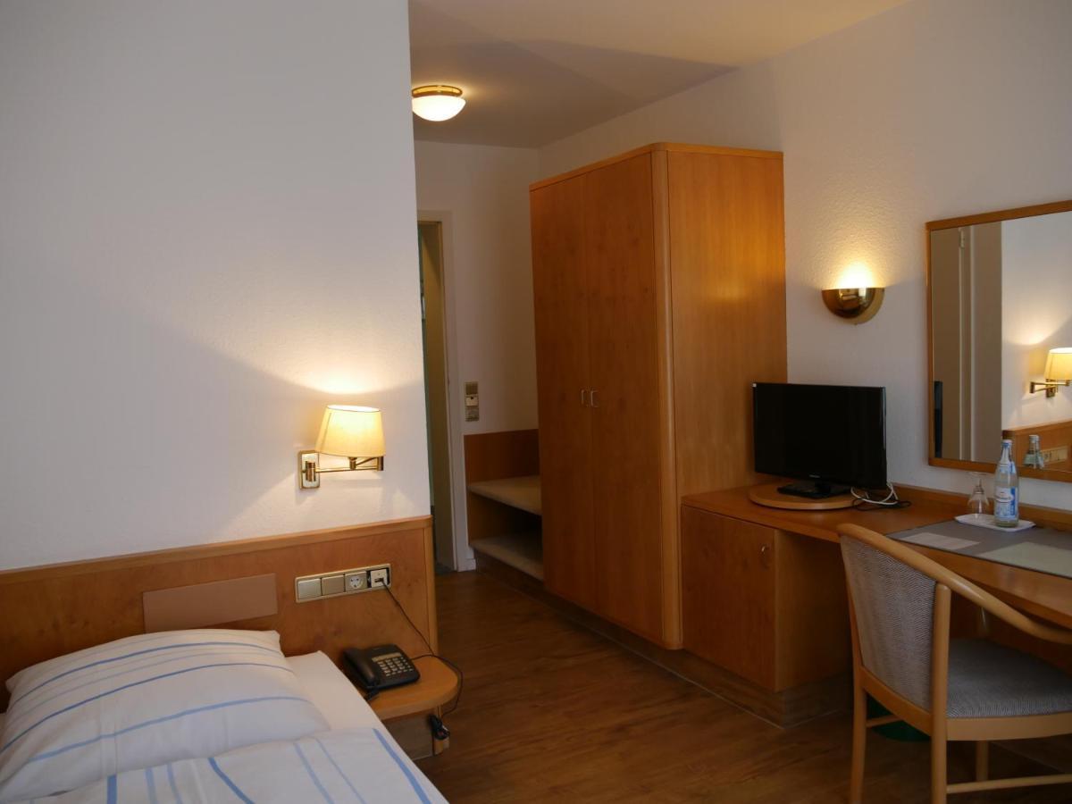 Отель Landgasthof Adler Ohg 3*
